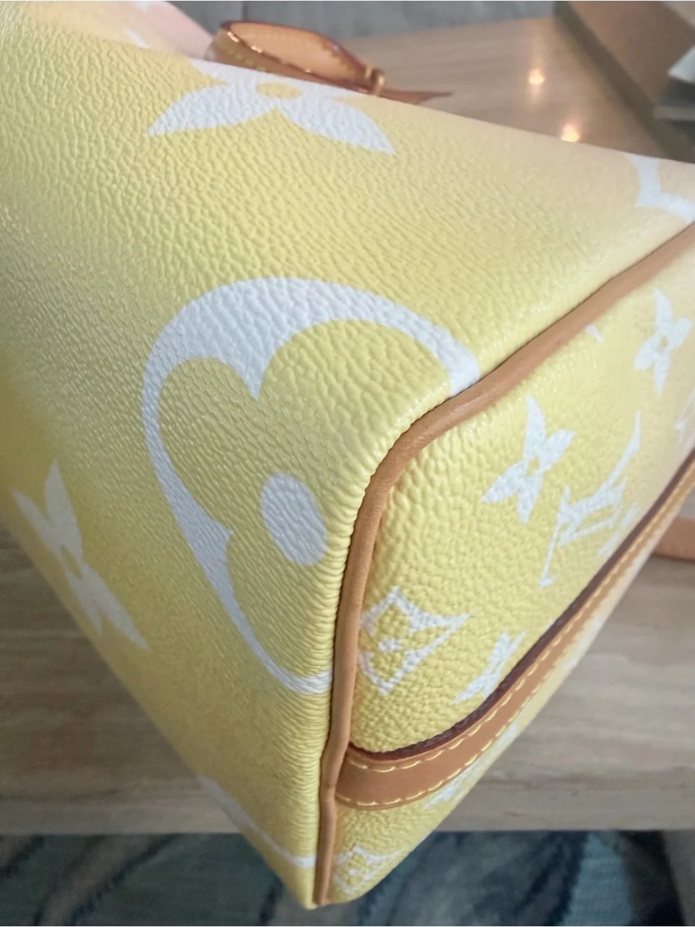 Louis Vuitton very good